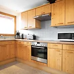 Apartment View By We Rent, Summercard Included *